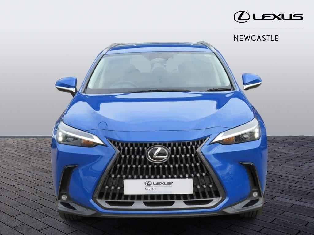 Lexus NX Plug-in Hybrid Image 10