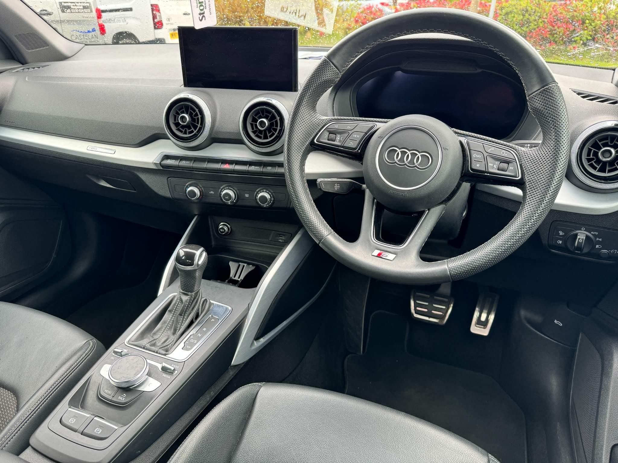 Audi Q2 Image 16