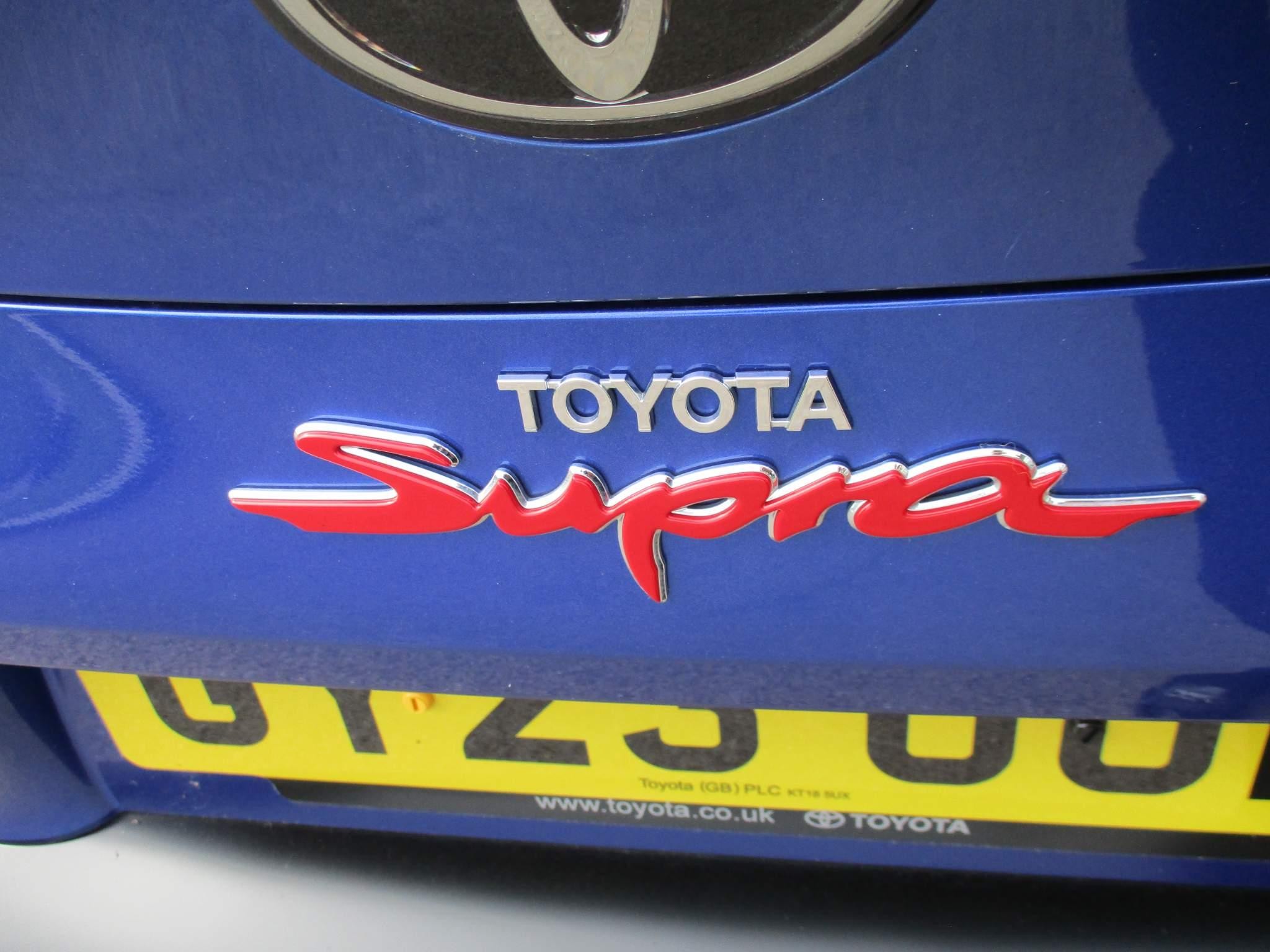 Toyota Supra Image 38