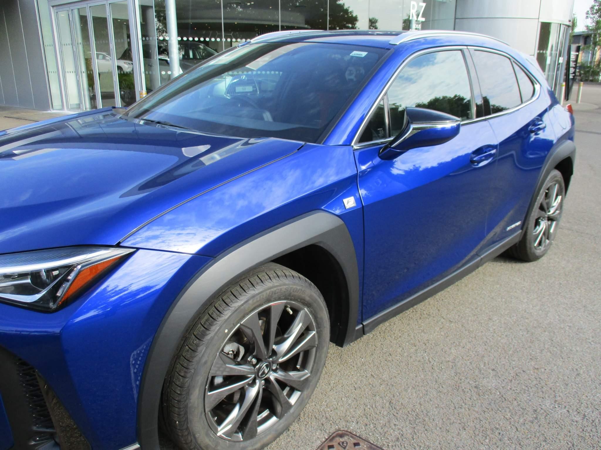 Lexus UX Image 43