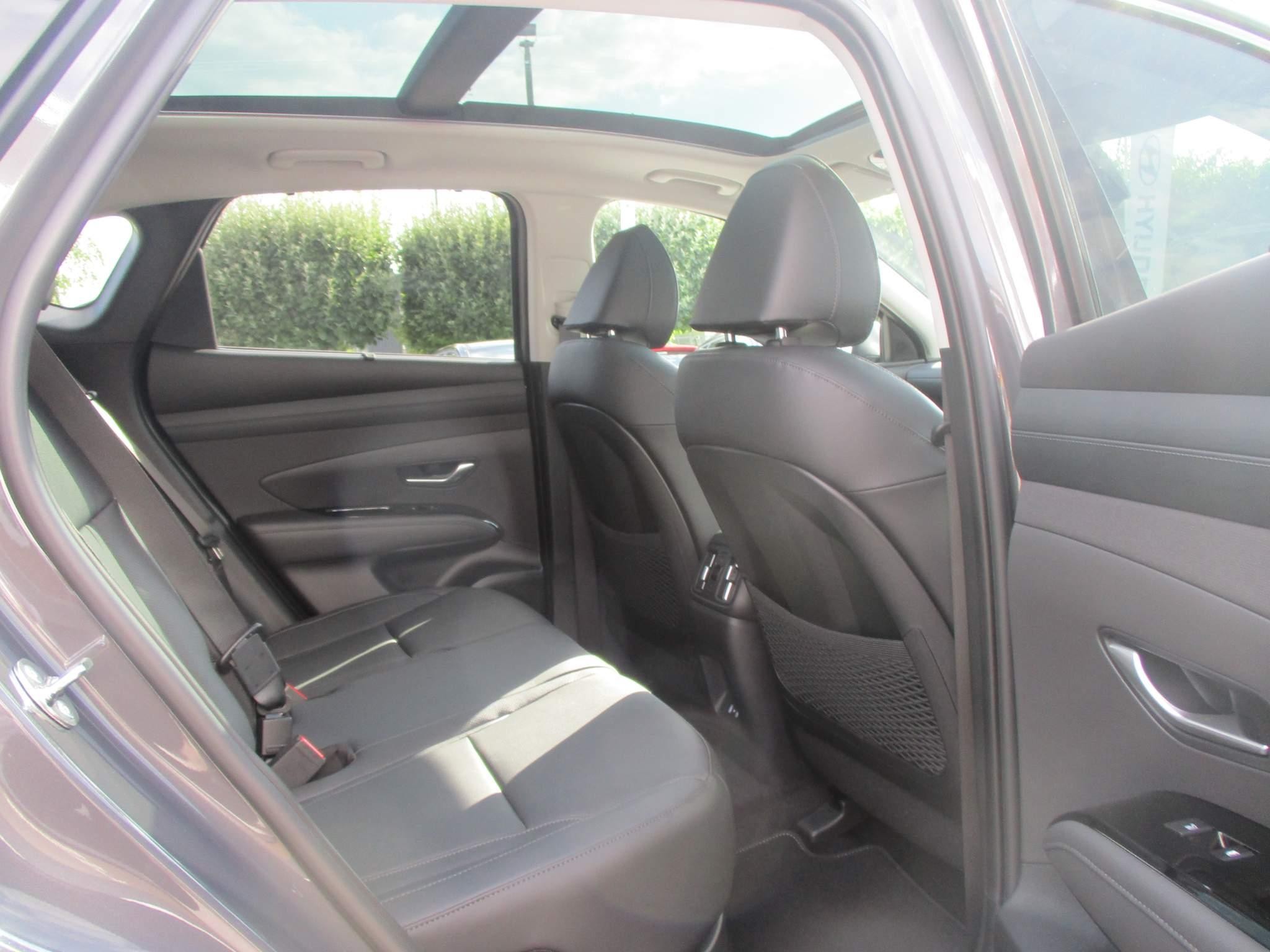 Hyundai TUCSON Image 11