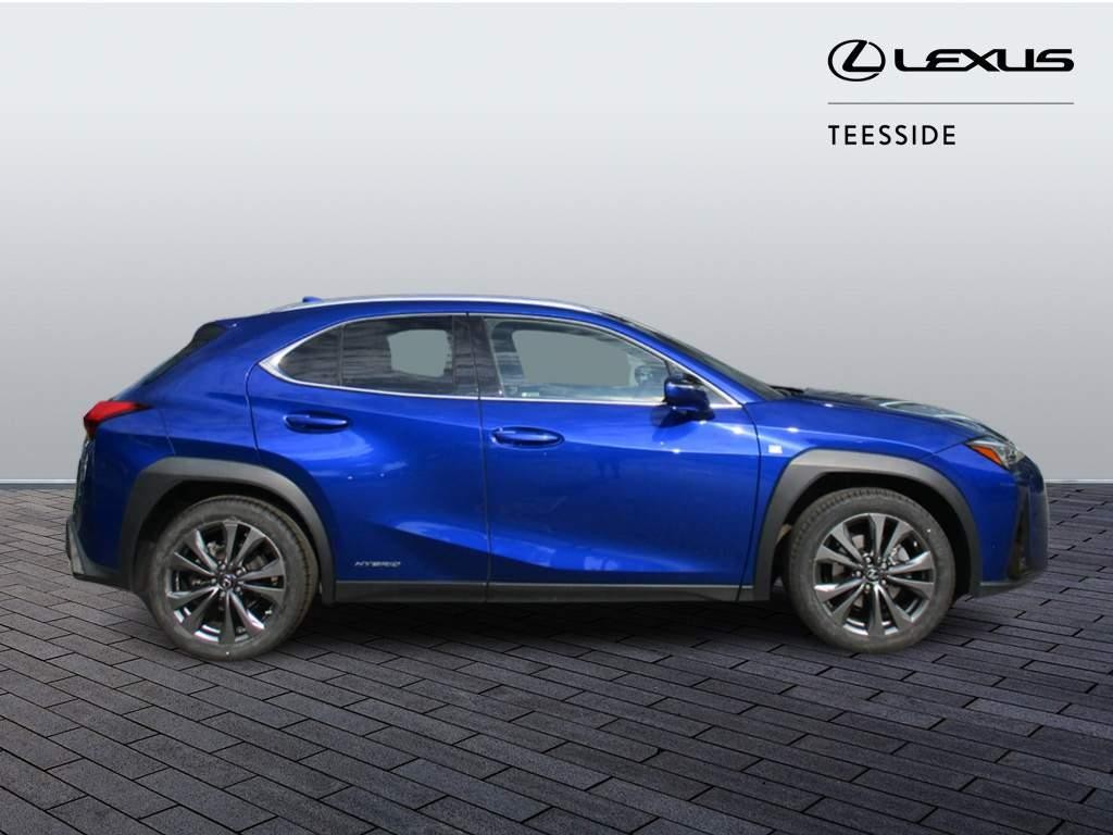 Lexus UX Image 4