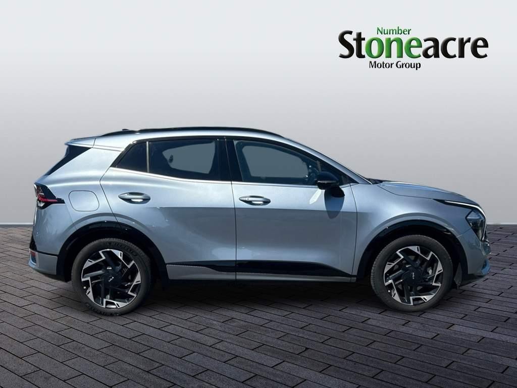 Kia Sportage Image 2