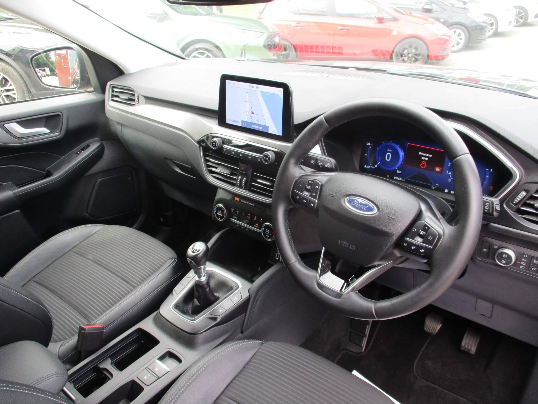 Ford Kuga Image 11