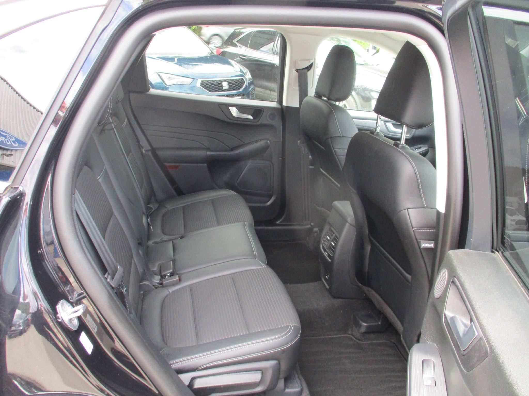 Ford Kuga Image 13