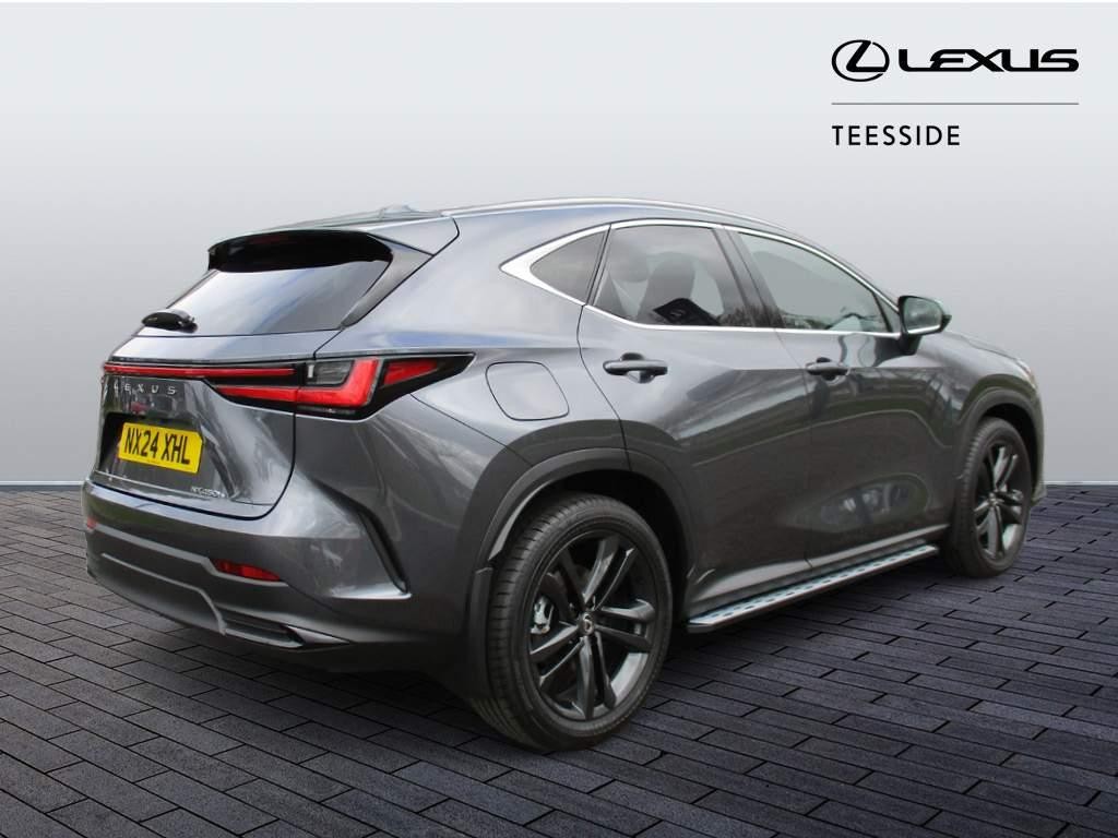 Lexus NX Plug-in Hybrid Image 5