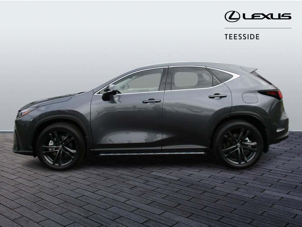 Lexus NX Plug-in Hybrid Image 8