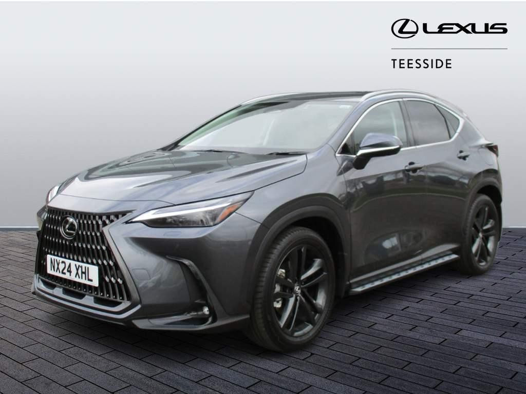 Lexus NX Plug-in Hybrid Image 9