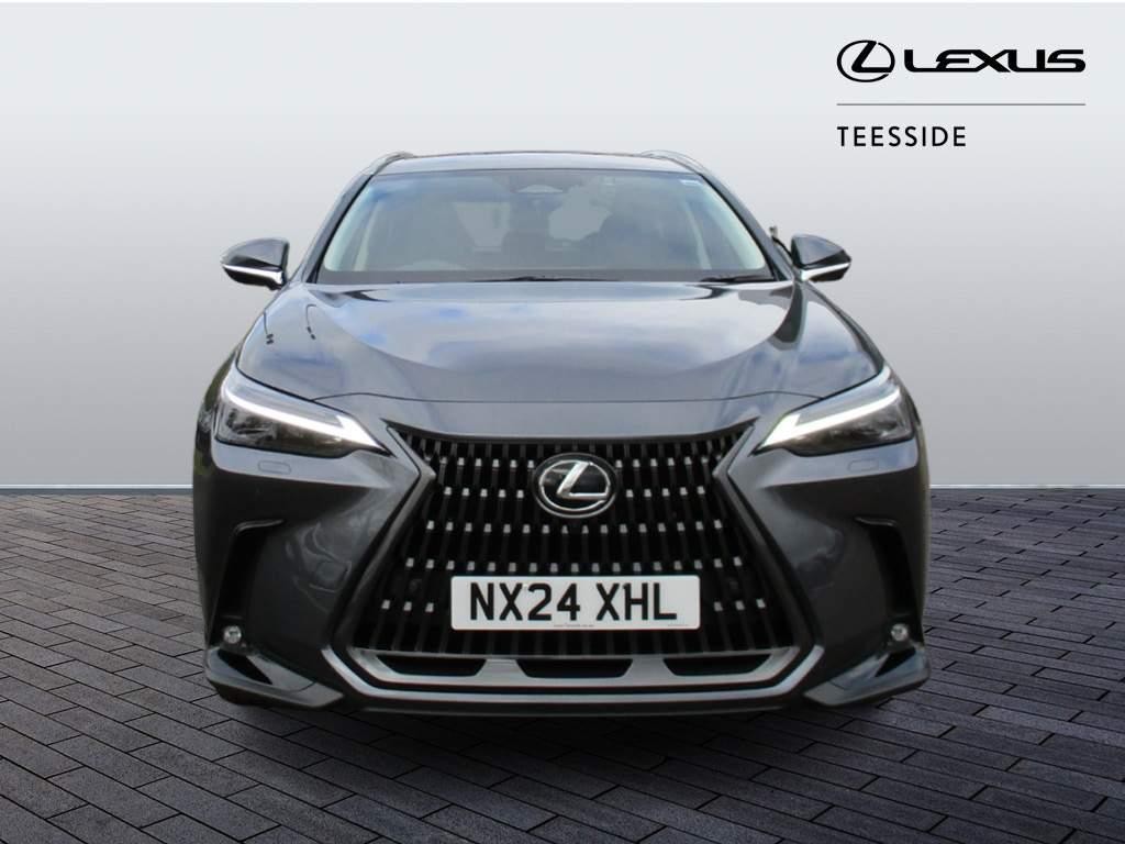 Lexus NX Plug-in Hybrid Image 10