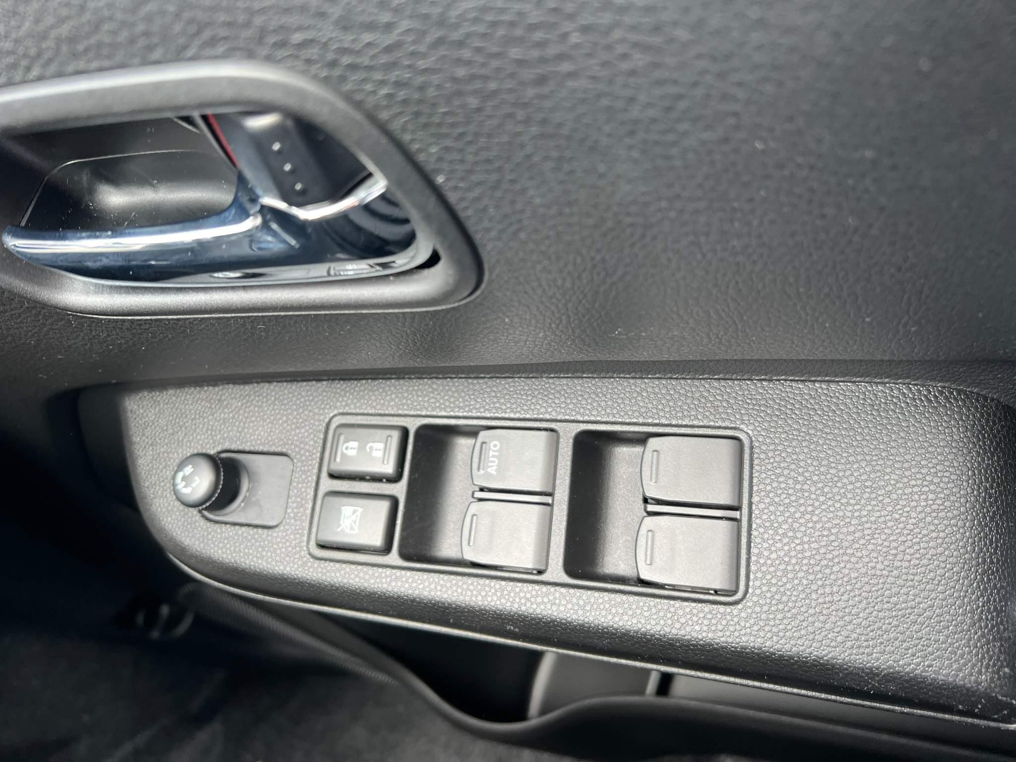 Suzuki Ignis Image 9