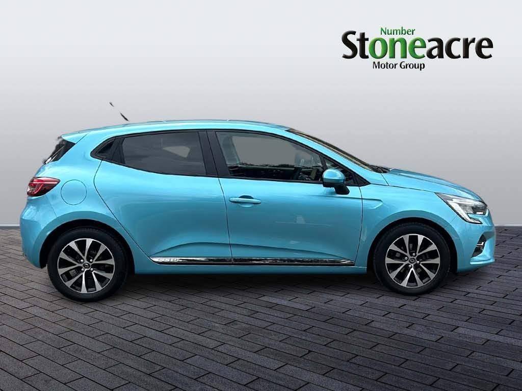 Renault Clio Image 2