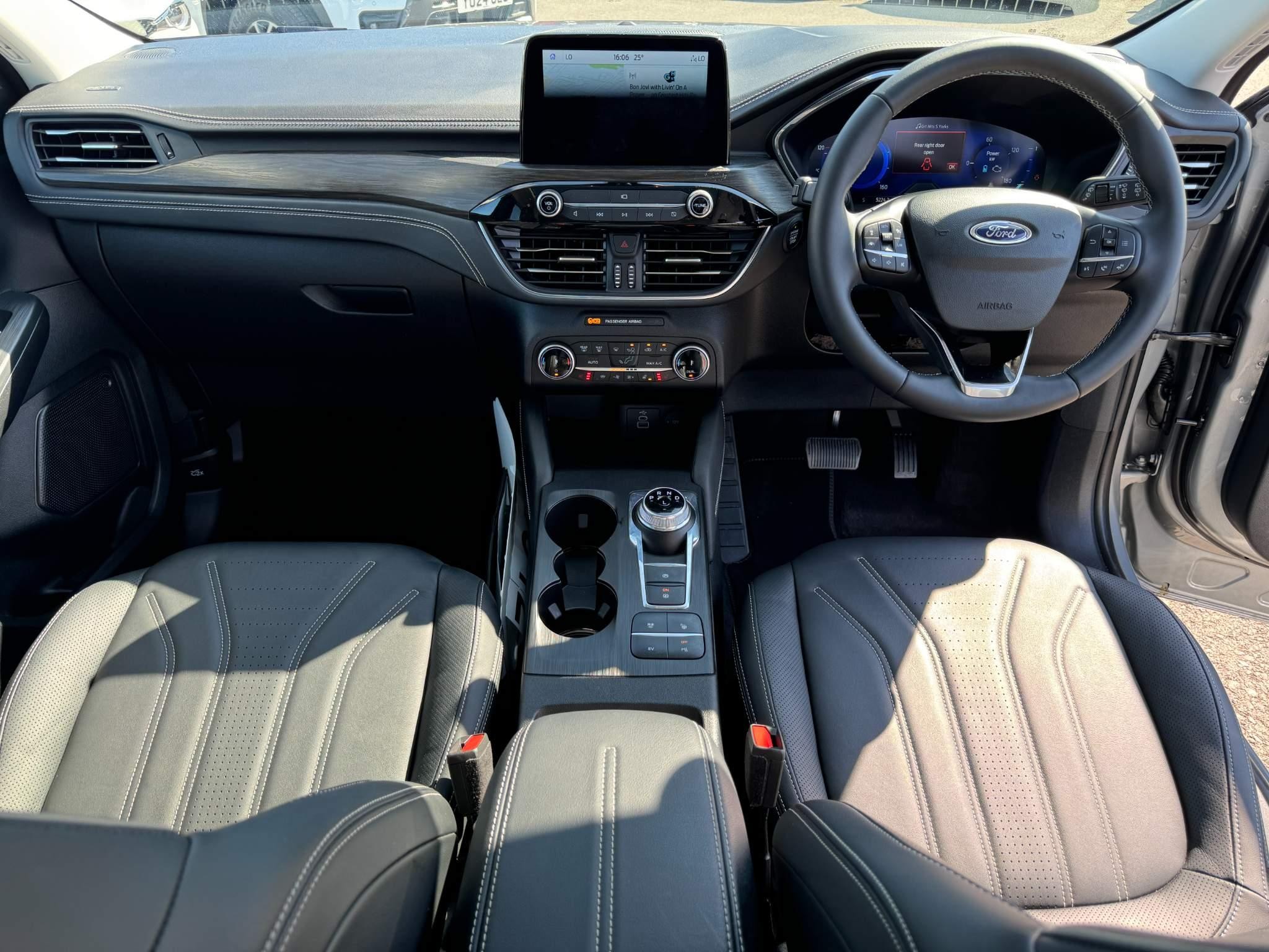 Ford Kuga Image 40