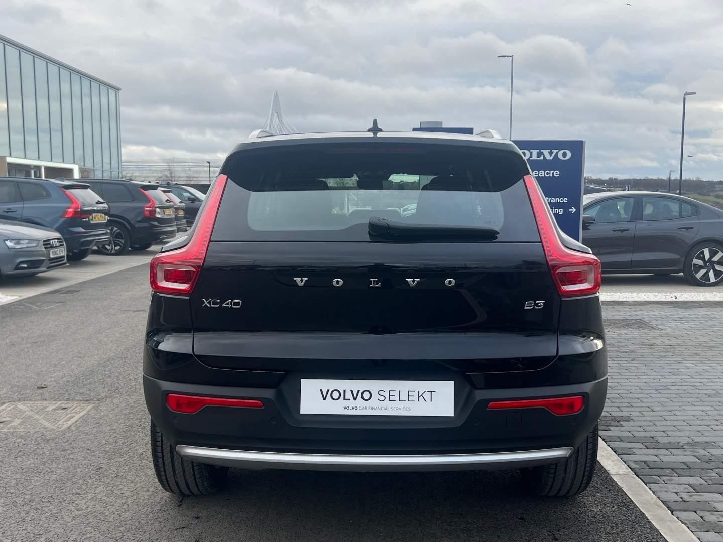 Volvo XC40 Image 14