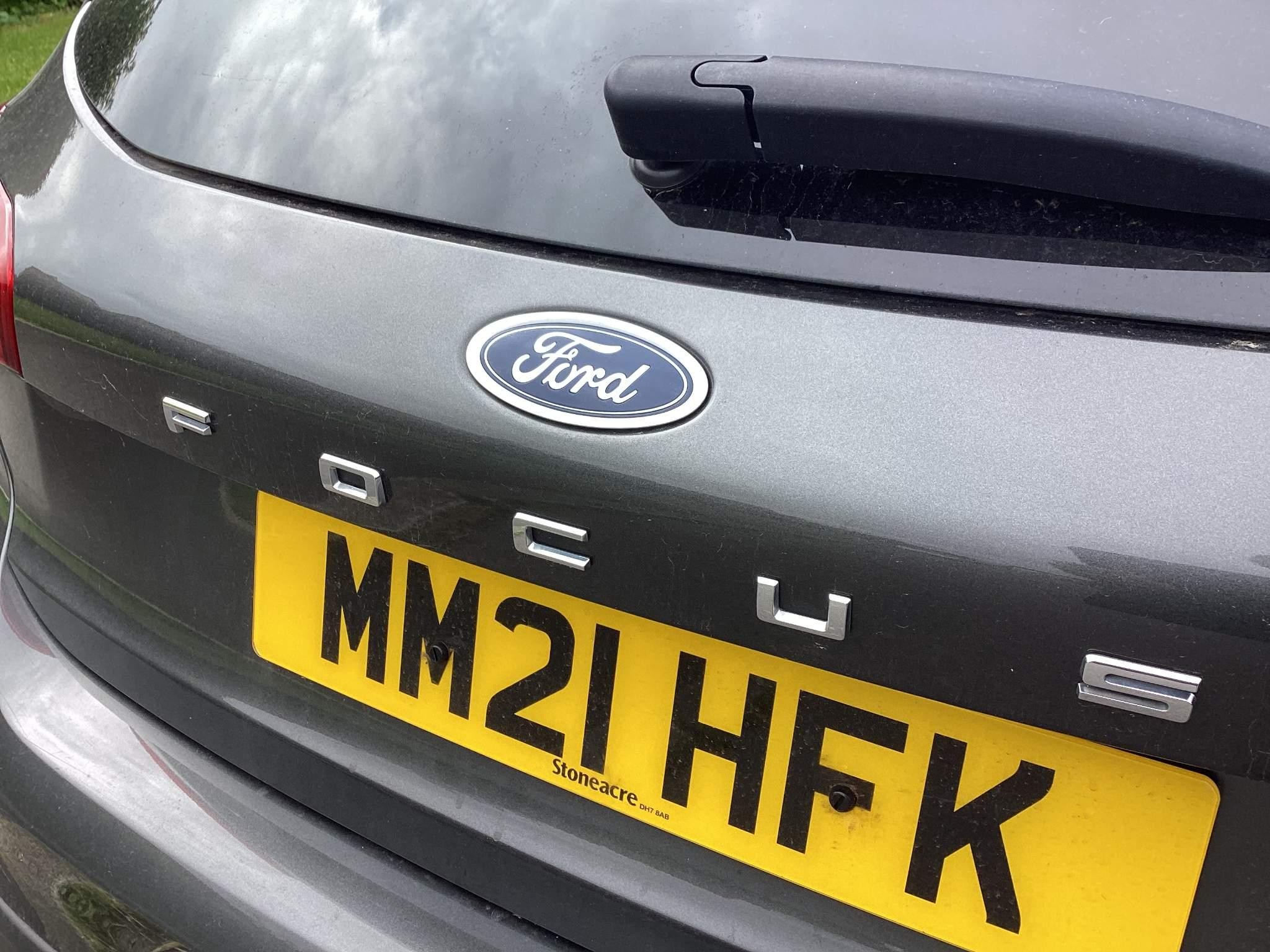 Ford Focus Image 16