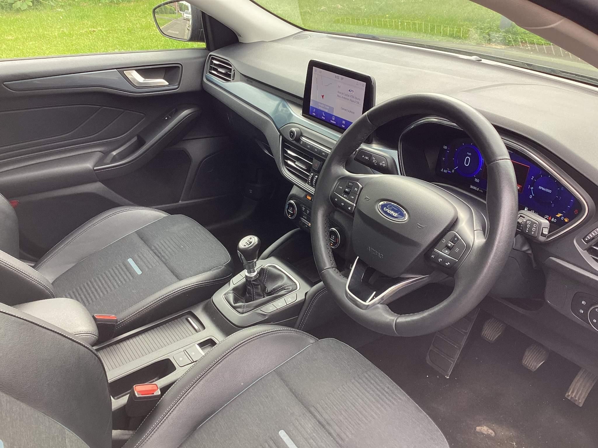 Ford Focus Image 21