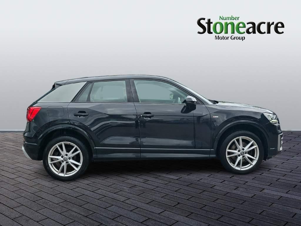 Audi Q2 Image 2