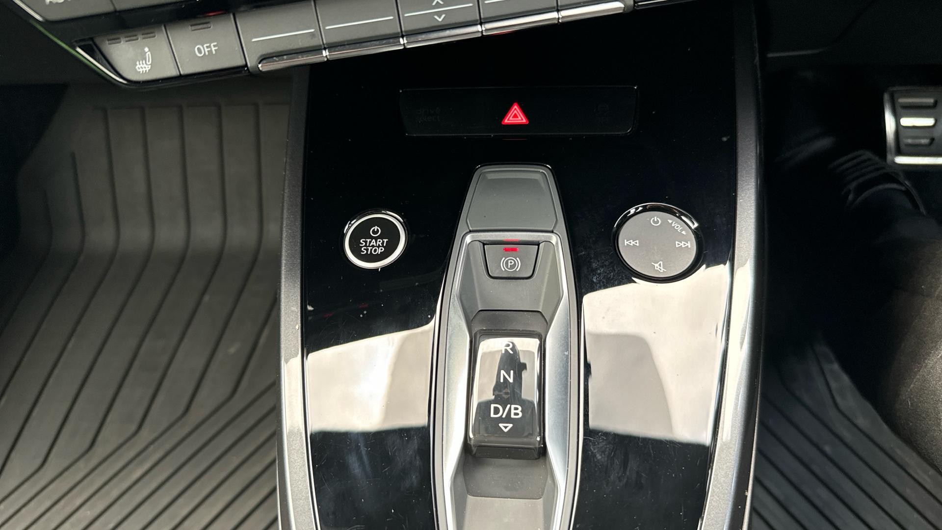Audi Q4 e-tron Image 14