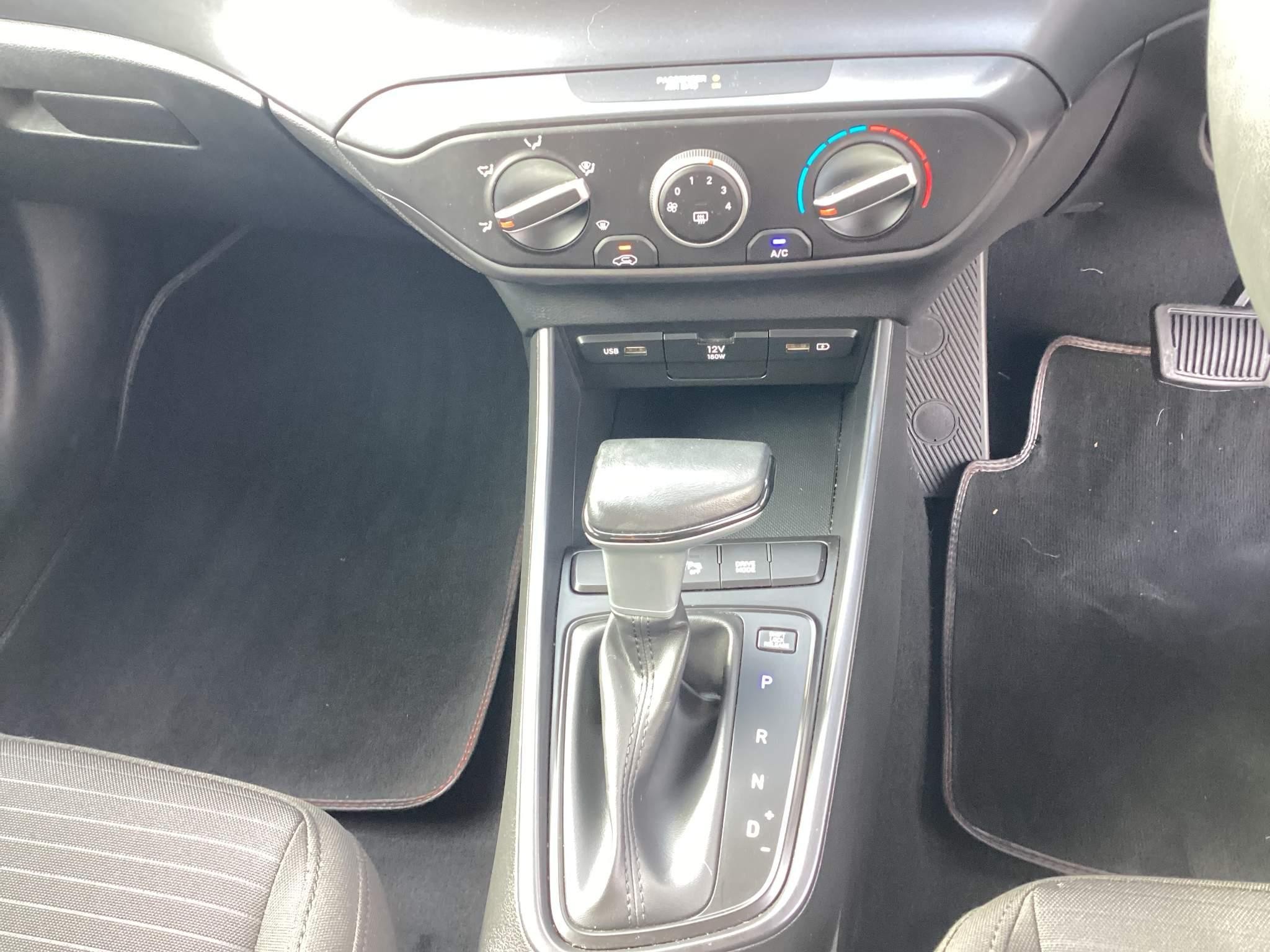 Hyundai i20 Image 15