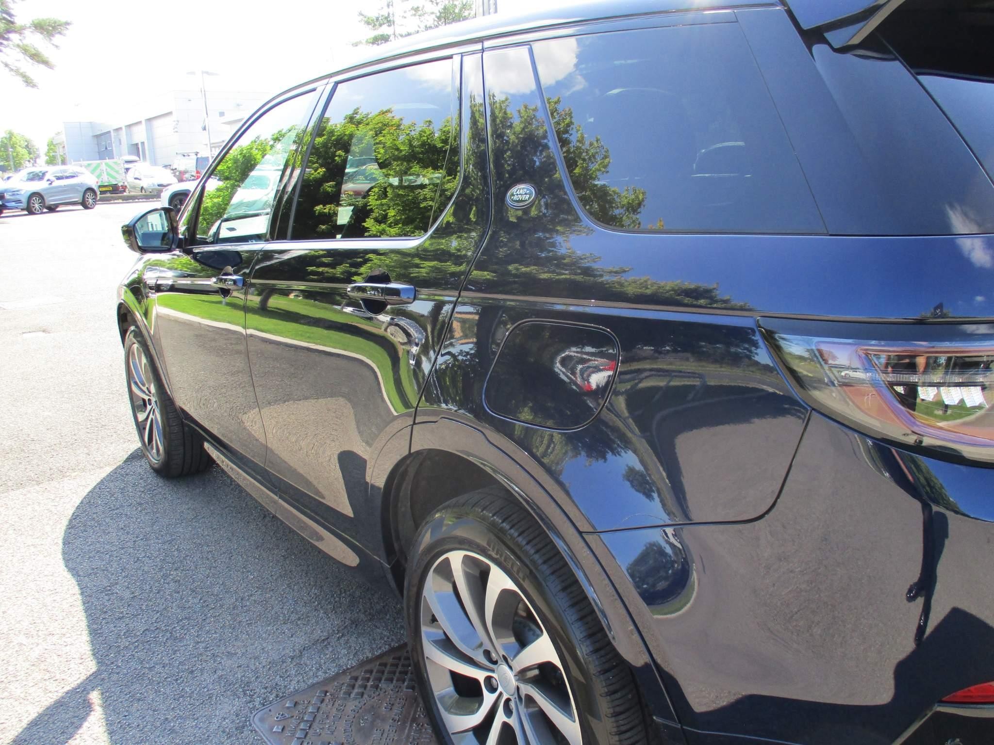 Land Rover Discovery Sport Image 44