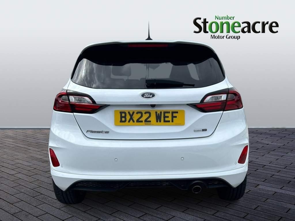 Ford Fiesta Image 4