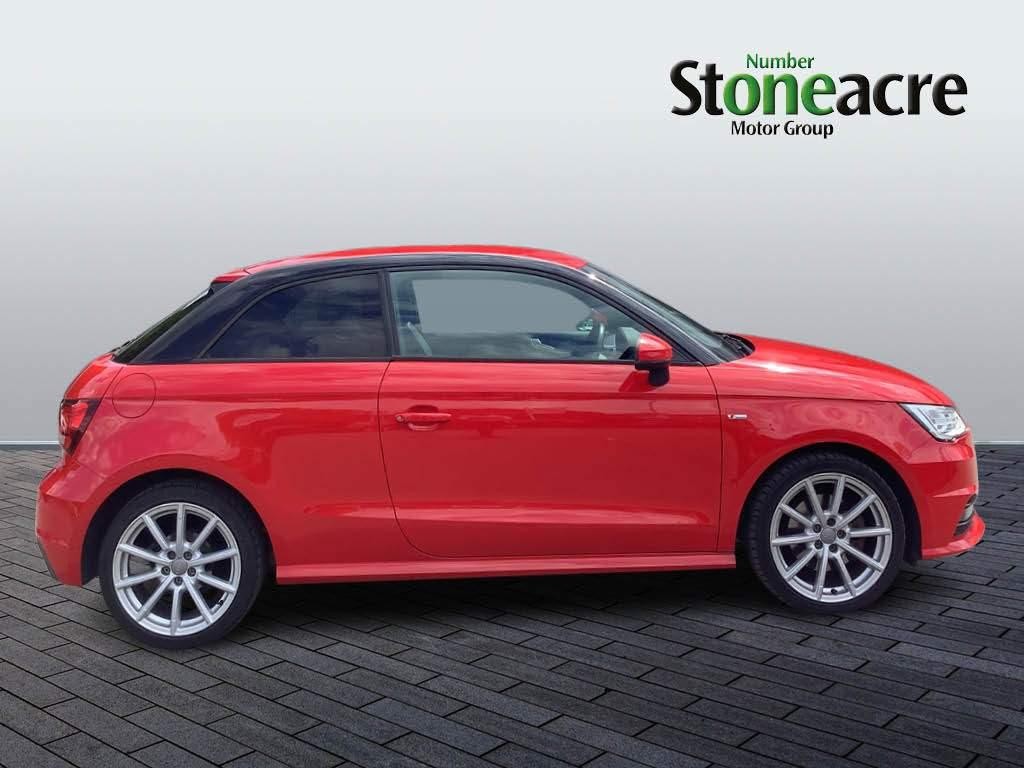 Audi A1 Image 2