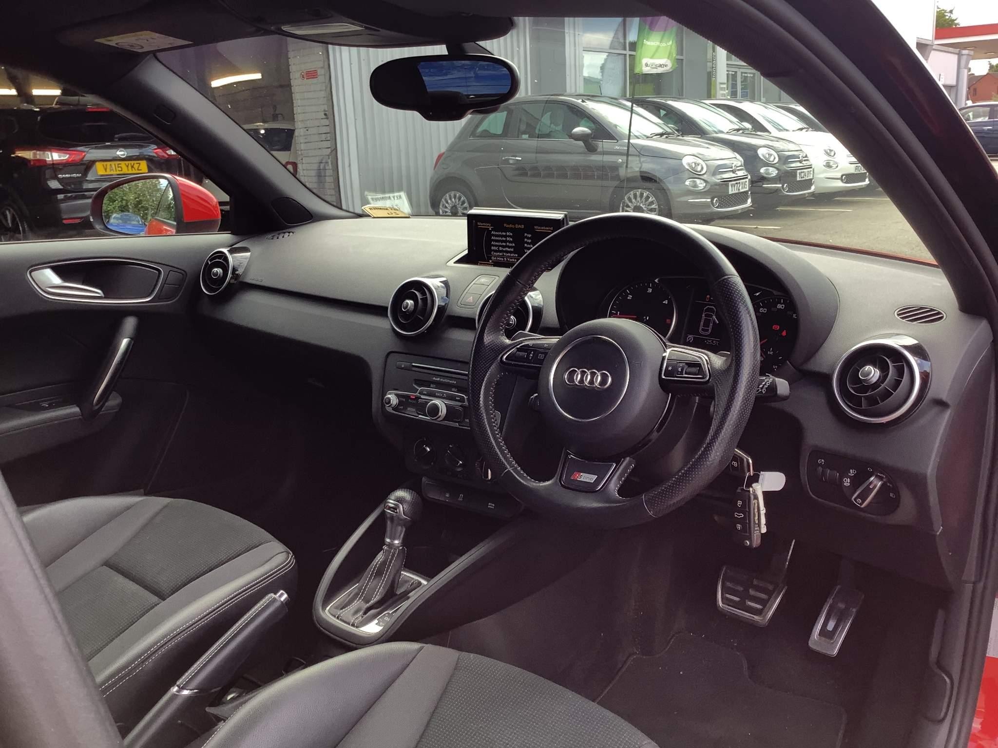 Audi A1 Image 14