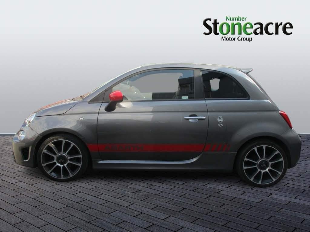 Abarth 595c Image 4