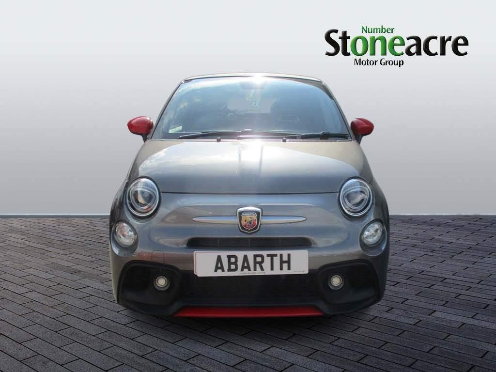 Abarth 595c Image 6