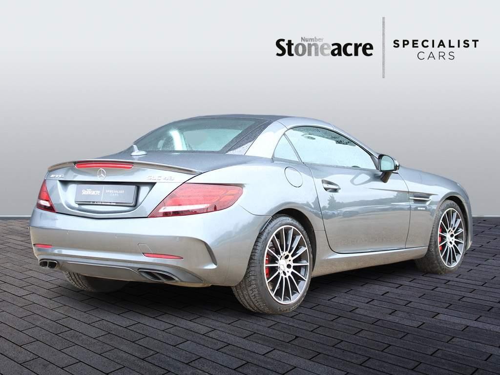 Mercedes-Benz SLC Image 3