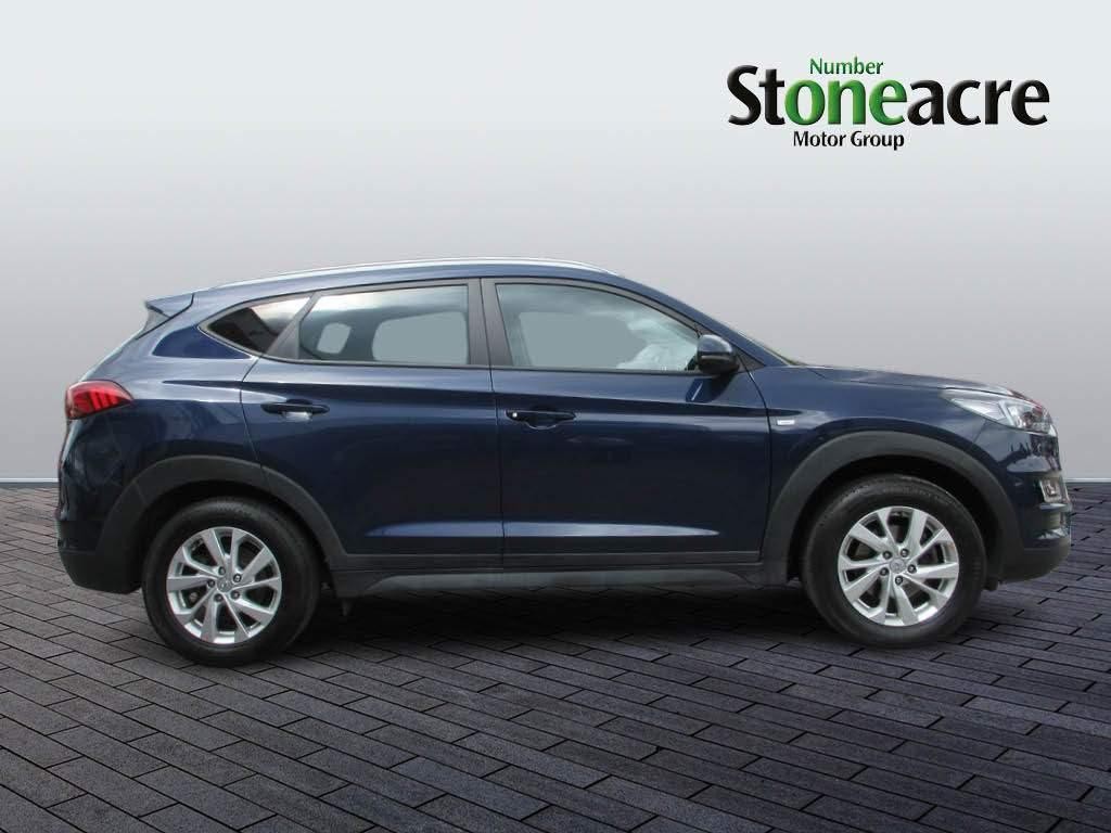 Hyundai TUCSON Image 2