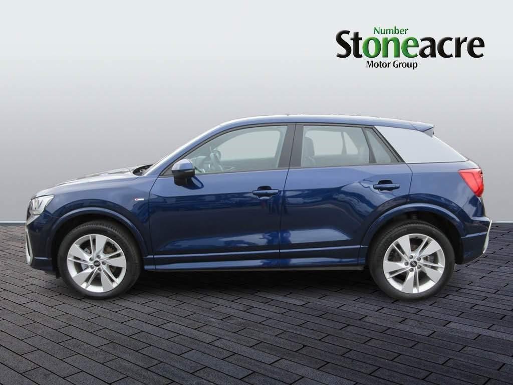 Audi Q2 Image 6