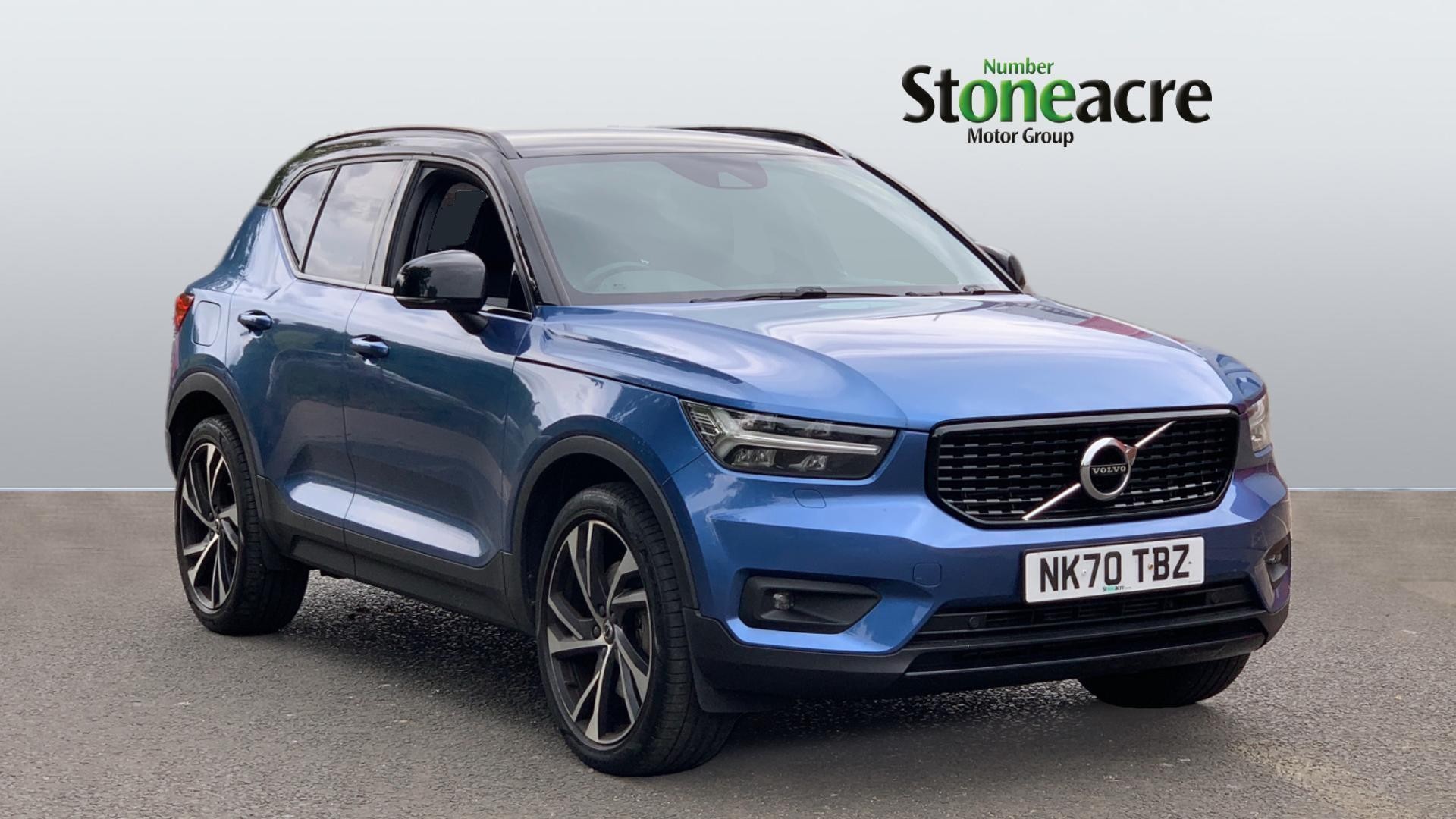 Volvo XC40 Image 1