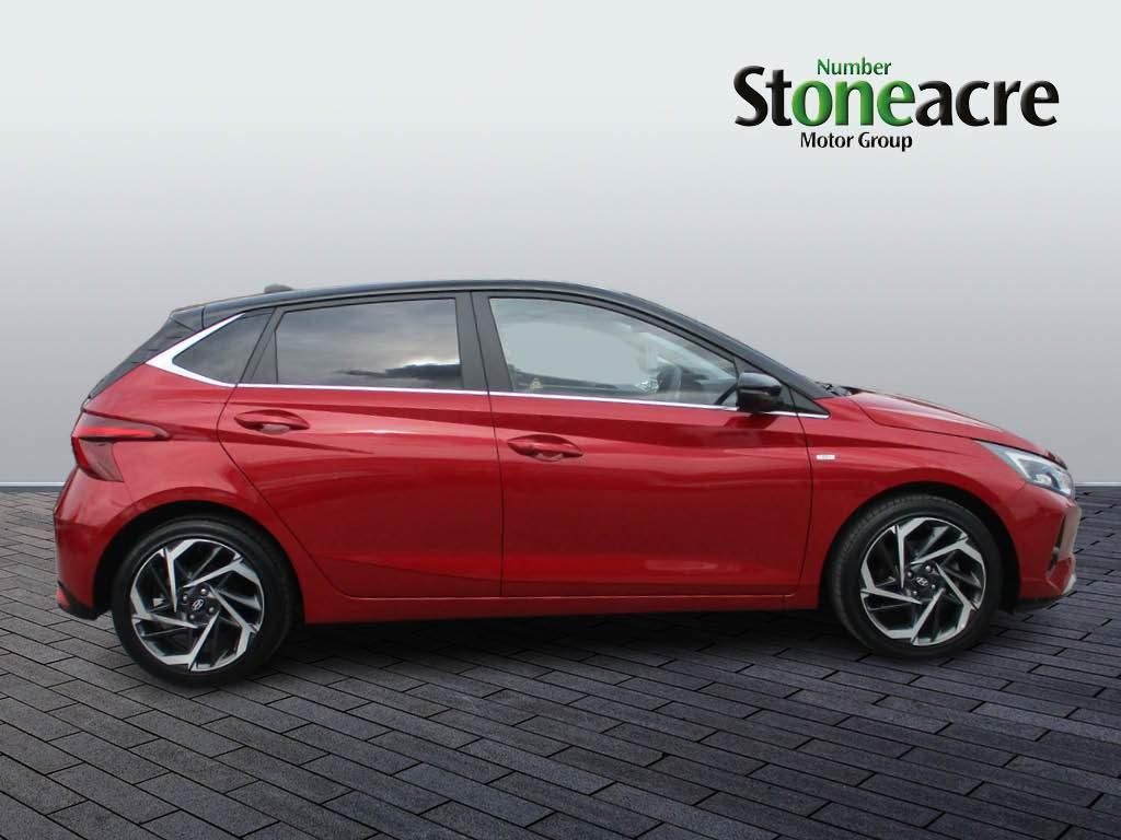 Hyundai i20 Image 2