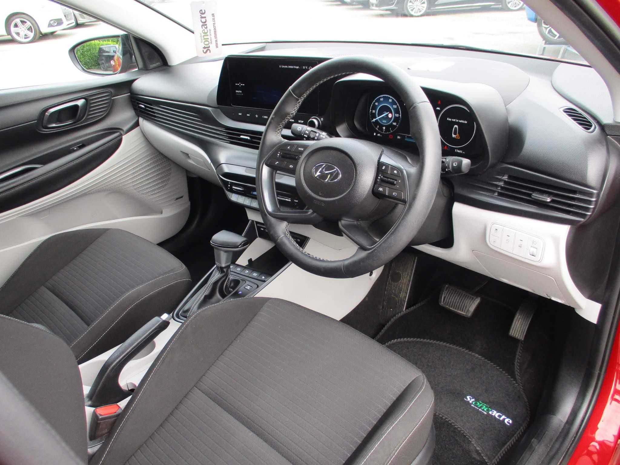 Hyundai i20 Image 10