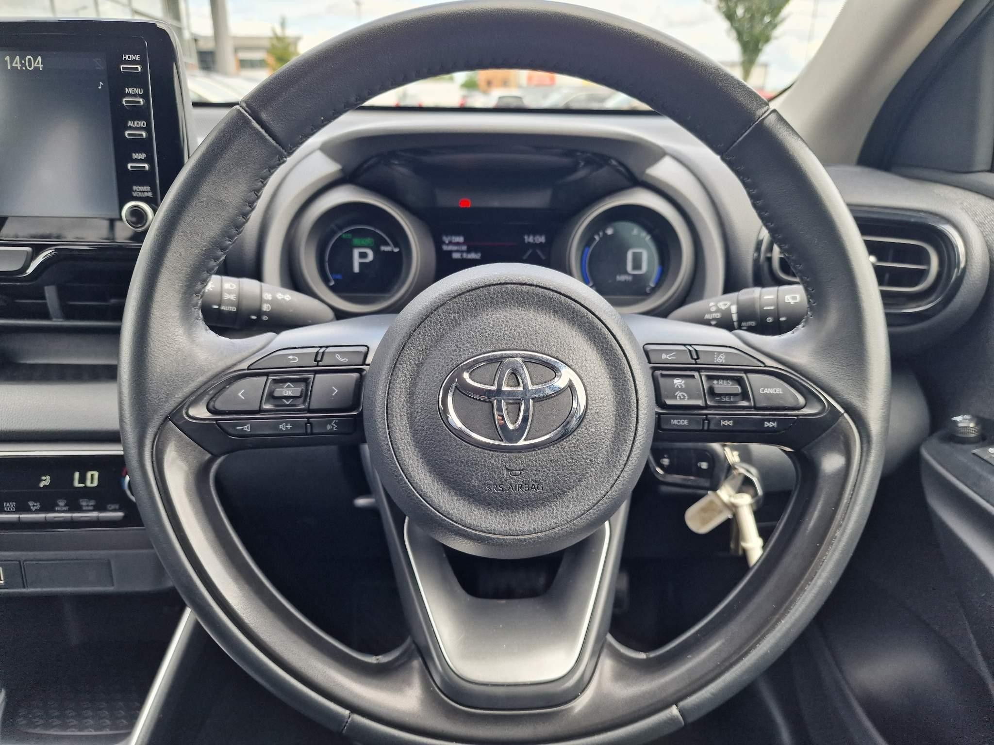 Toyota Yaris Image 10