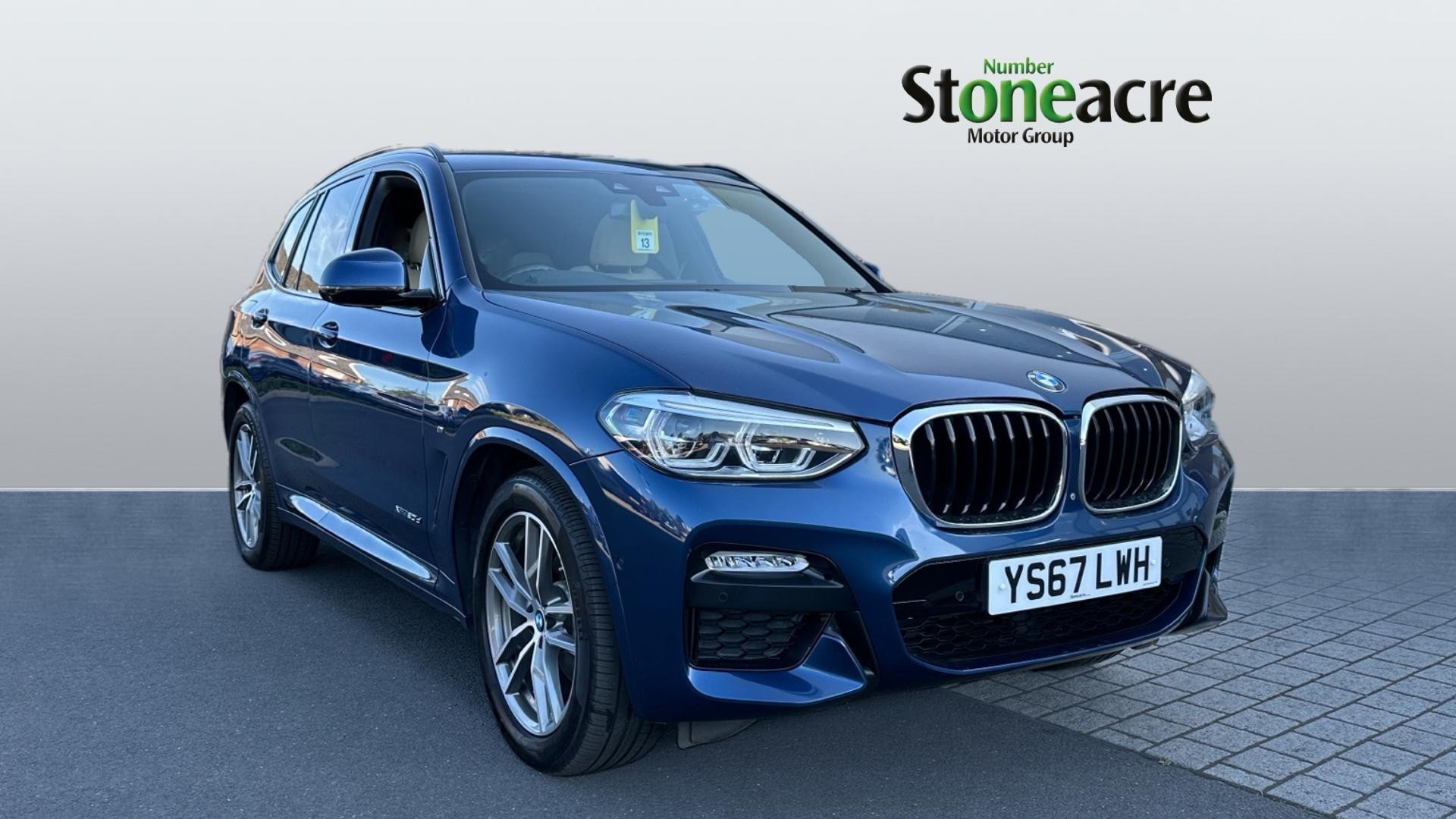 BMW X3 Image 1