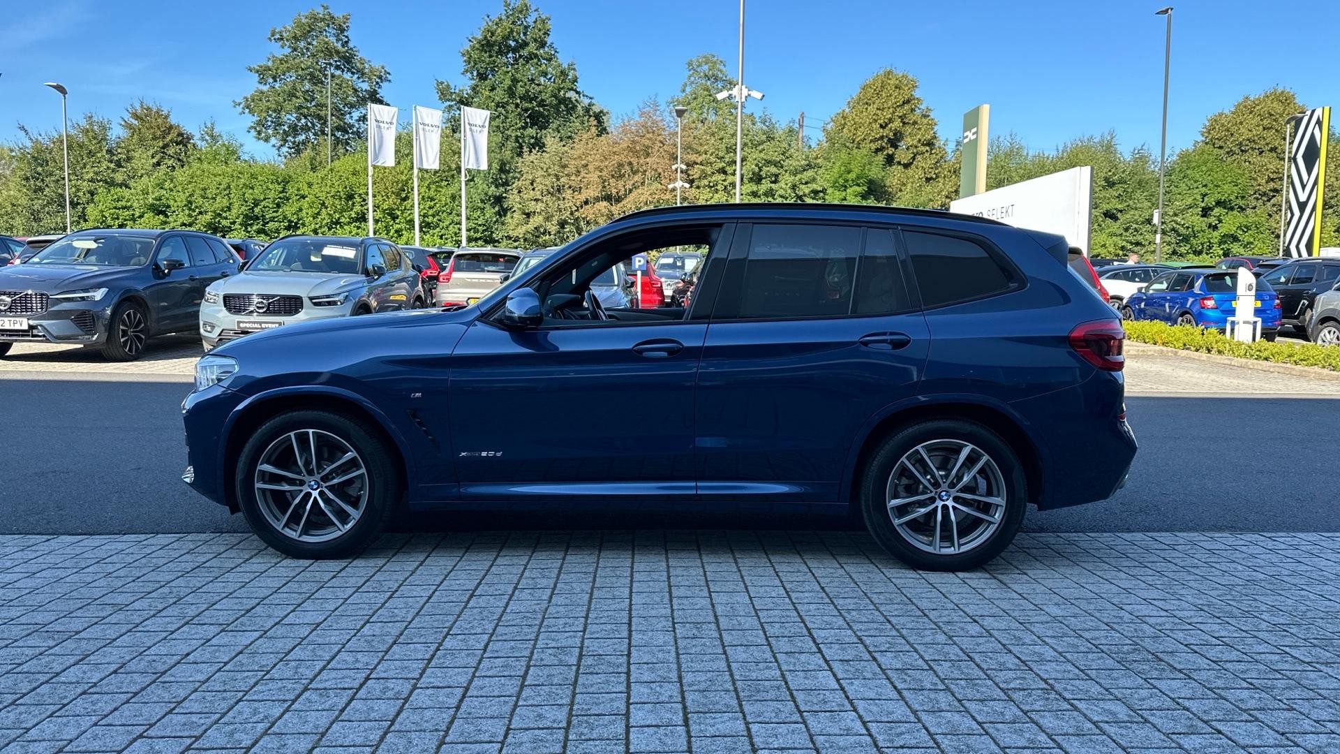 BMW X3 Image 8