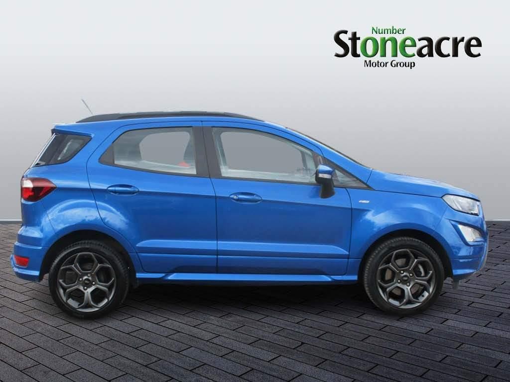 Ford EcoSport Image 2