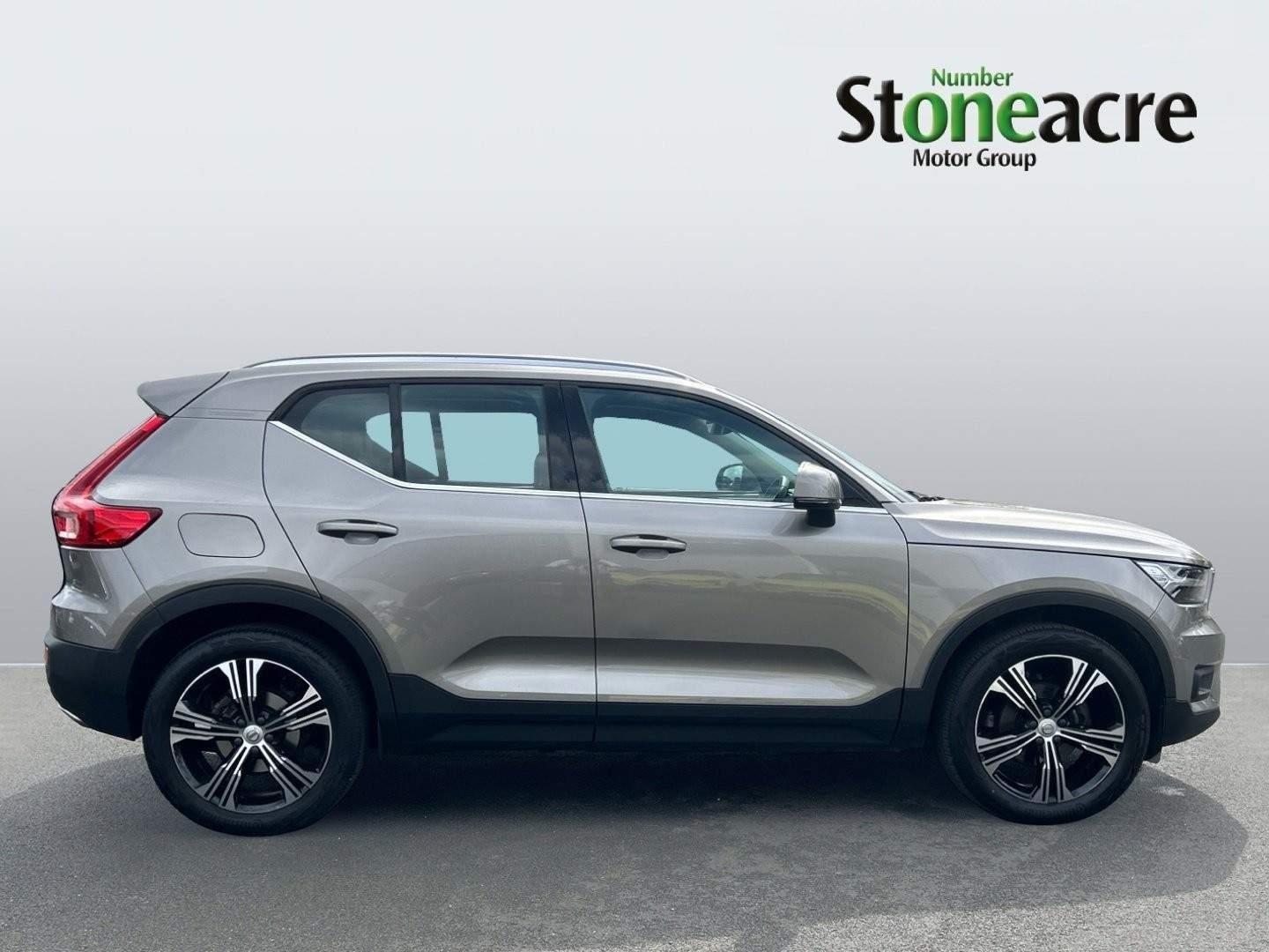 Volvo XC40 Image 3