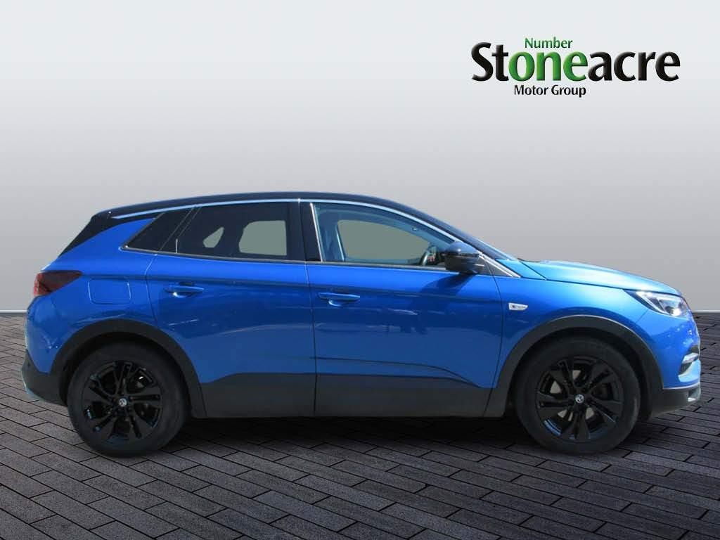 Vauxhall Grandland X Image 2