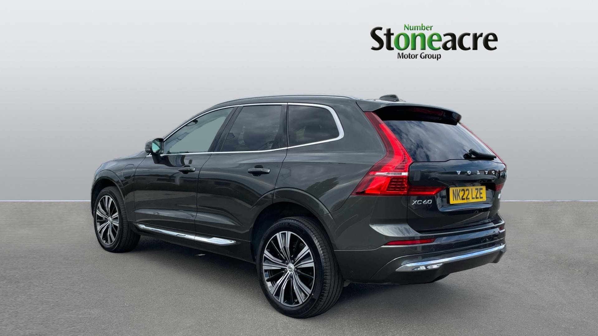 Volvo XC60 Image 2