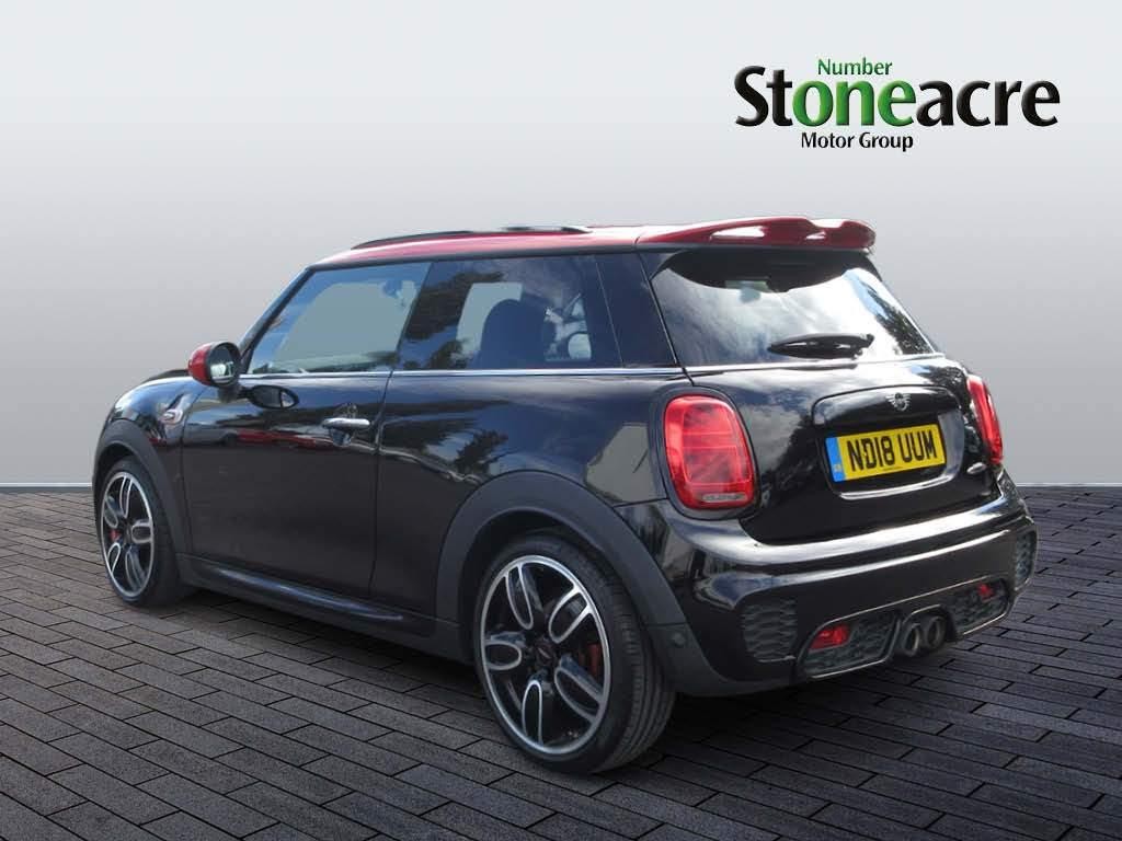 MINI Hatch Image 5