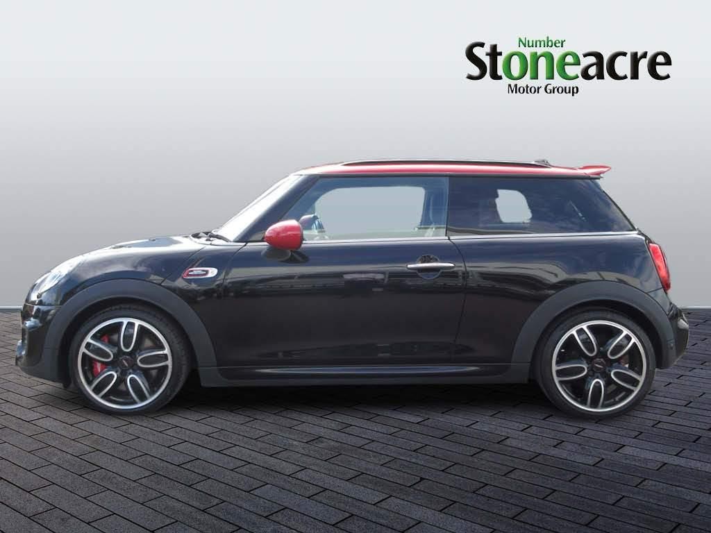 MINI Hatch Image 6