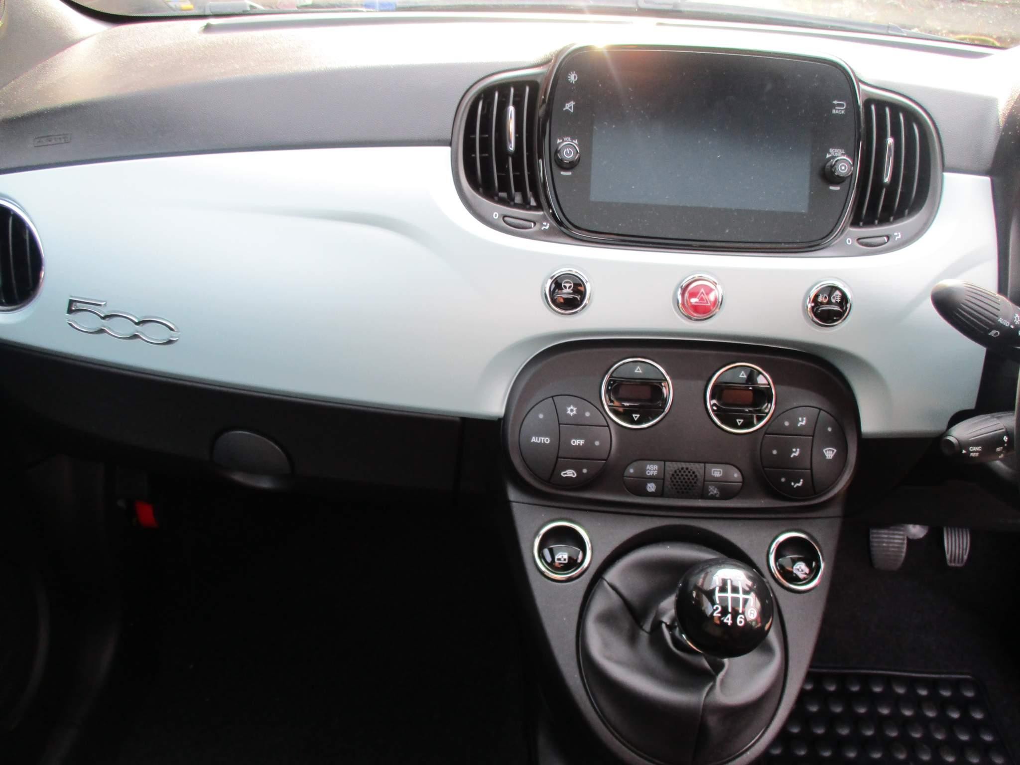 Fiat 500 Hybrid Image 15