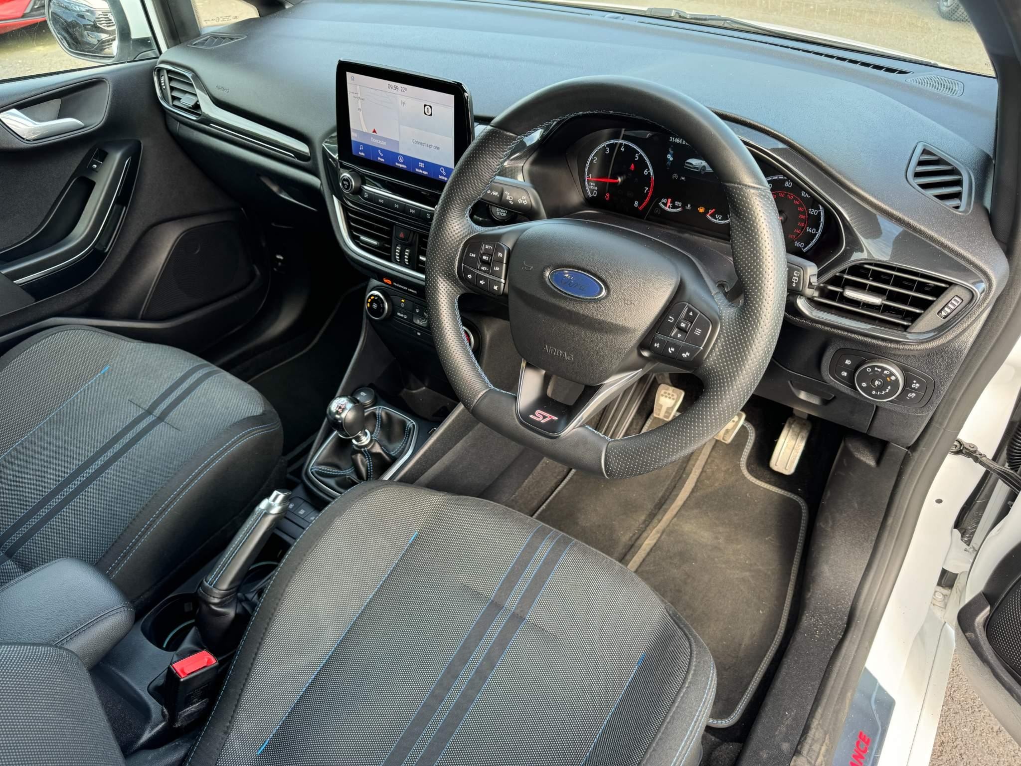 Ford Fiesta Image 30