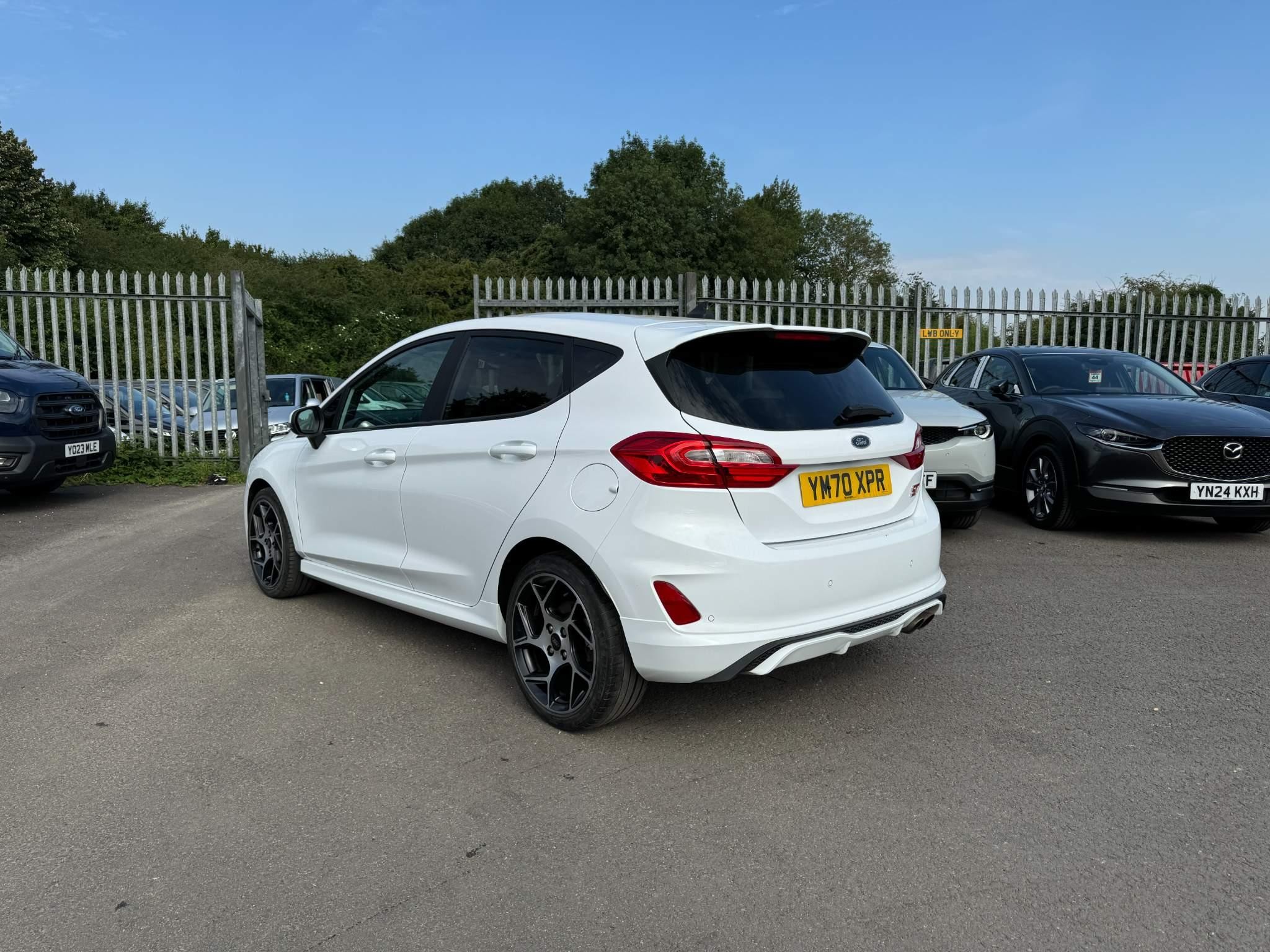 Ford Fiesta Image 37