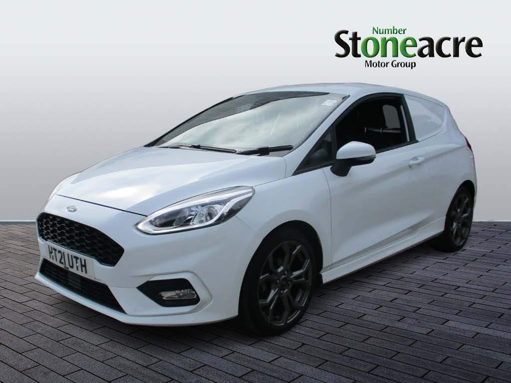 Ford Fiesta Van Image 7