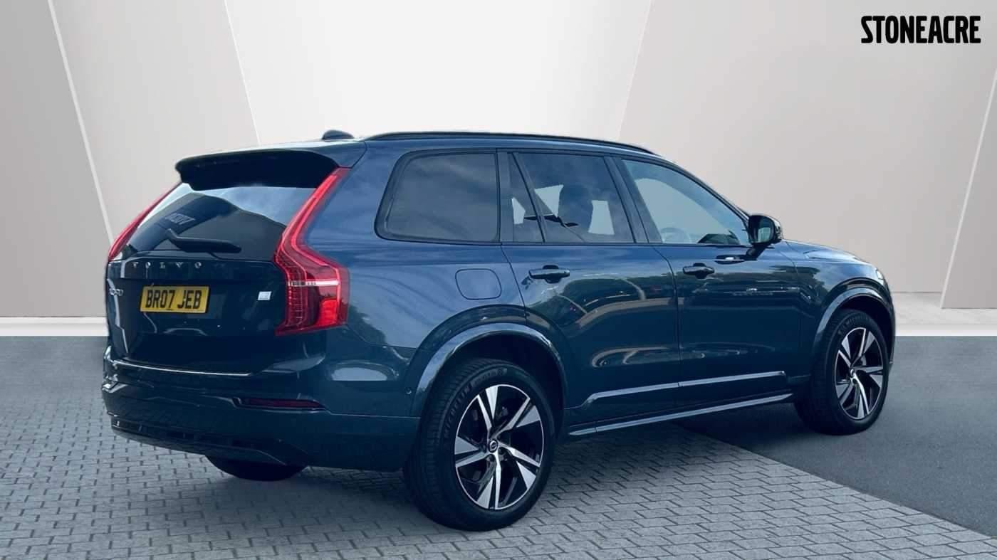 Volvo XC90 Image 8