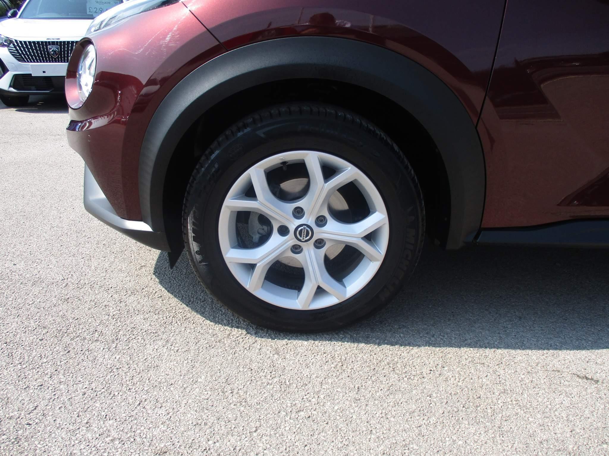 Nissan Juke Image 9