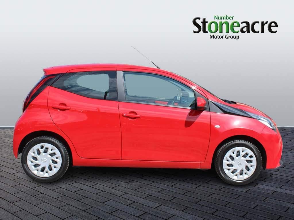 Toyota Aygo Image 2